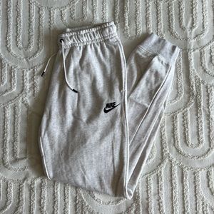 Nike Retro Joggers